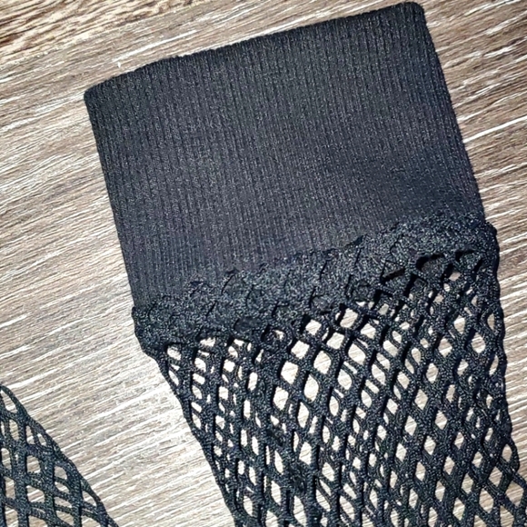 Shein Fishnet long Sleeve Top - Picture 3 of 6